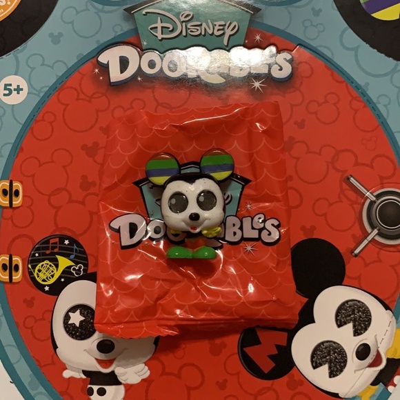 Mickey Mouse Years of Ears Band Leader Mickey 1.4” Figure Brand New Open packag - Picture 2 of 4